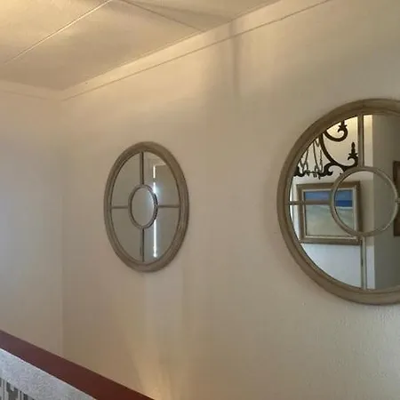 Dom wakacyjny Panoramique Avec Piscine, Mas-fumats, Roses, Espagne