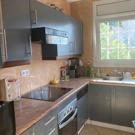 Vakantiehuis Panoramique Avec Piscine, Mas-fumats, Roses, Espagne Roses