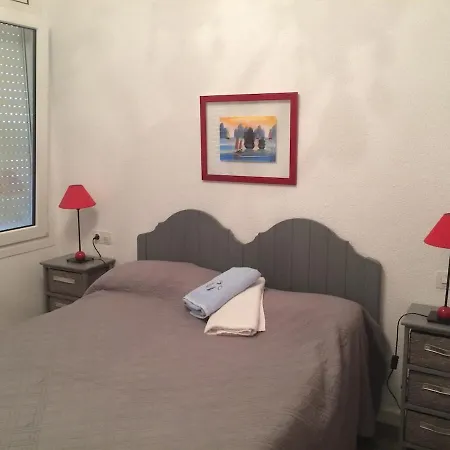 Panoramique Avec Piscine, Mas-fumats, Roses, Espagne *