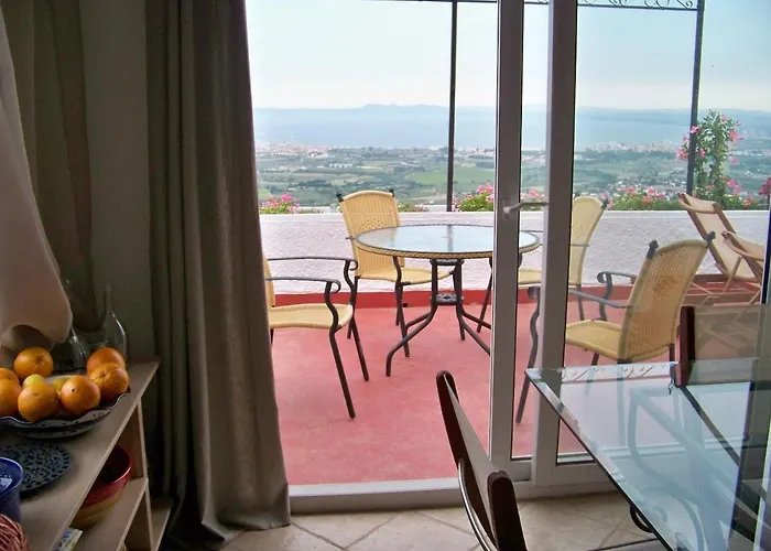 Panoramique Avec Piscine, Mas-fumats, Roses, Espagne Holiday home *