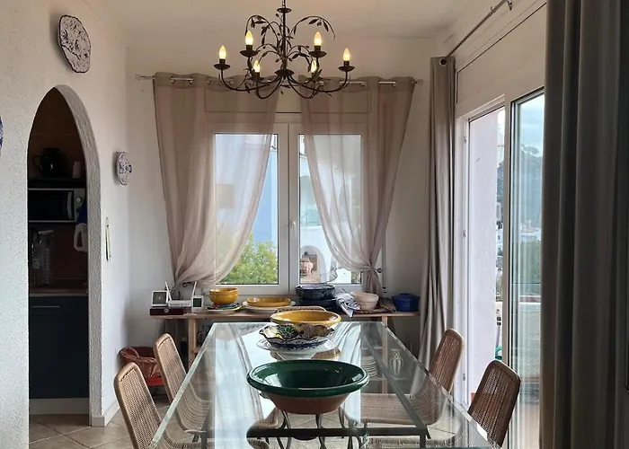 Holiday home Panoramique Avec Piscine, Mas-fumats, Roses, Espagne Roses