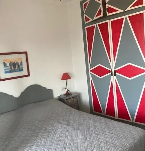 Panoramique Avec Piscine, Mas-fumats, Roses, Espagne Сasa de vacaciones Rosas