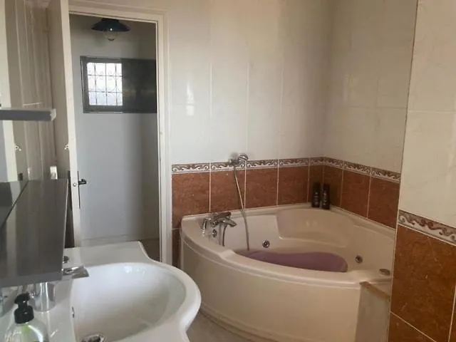 Сasa de vacaciones Panoramique Avec Piscine, Mas-fumats, Roses, Espagne Rosas