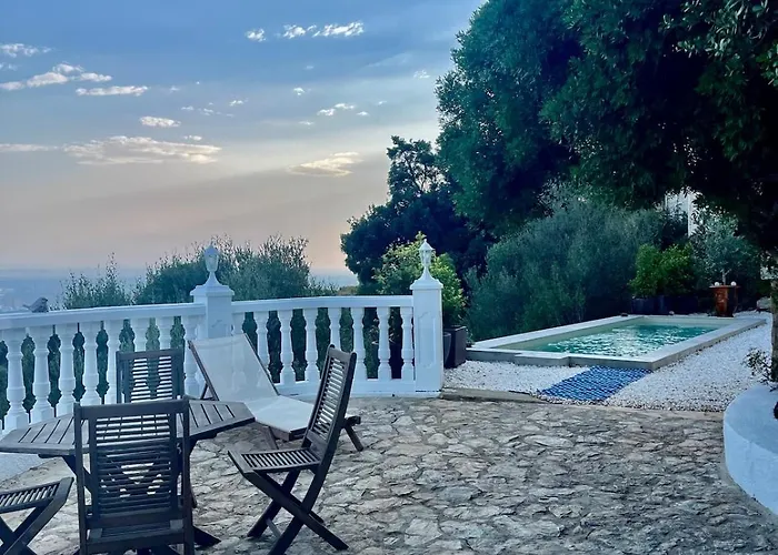 Panoramique Avec Piscine, Mas-fumats, Roses, Espagne