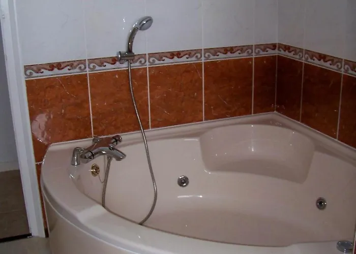 Сasa de vacaciones Panoramique Avec Piscine, Mas-fumats, Roses, Espagne